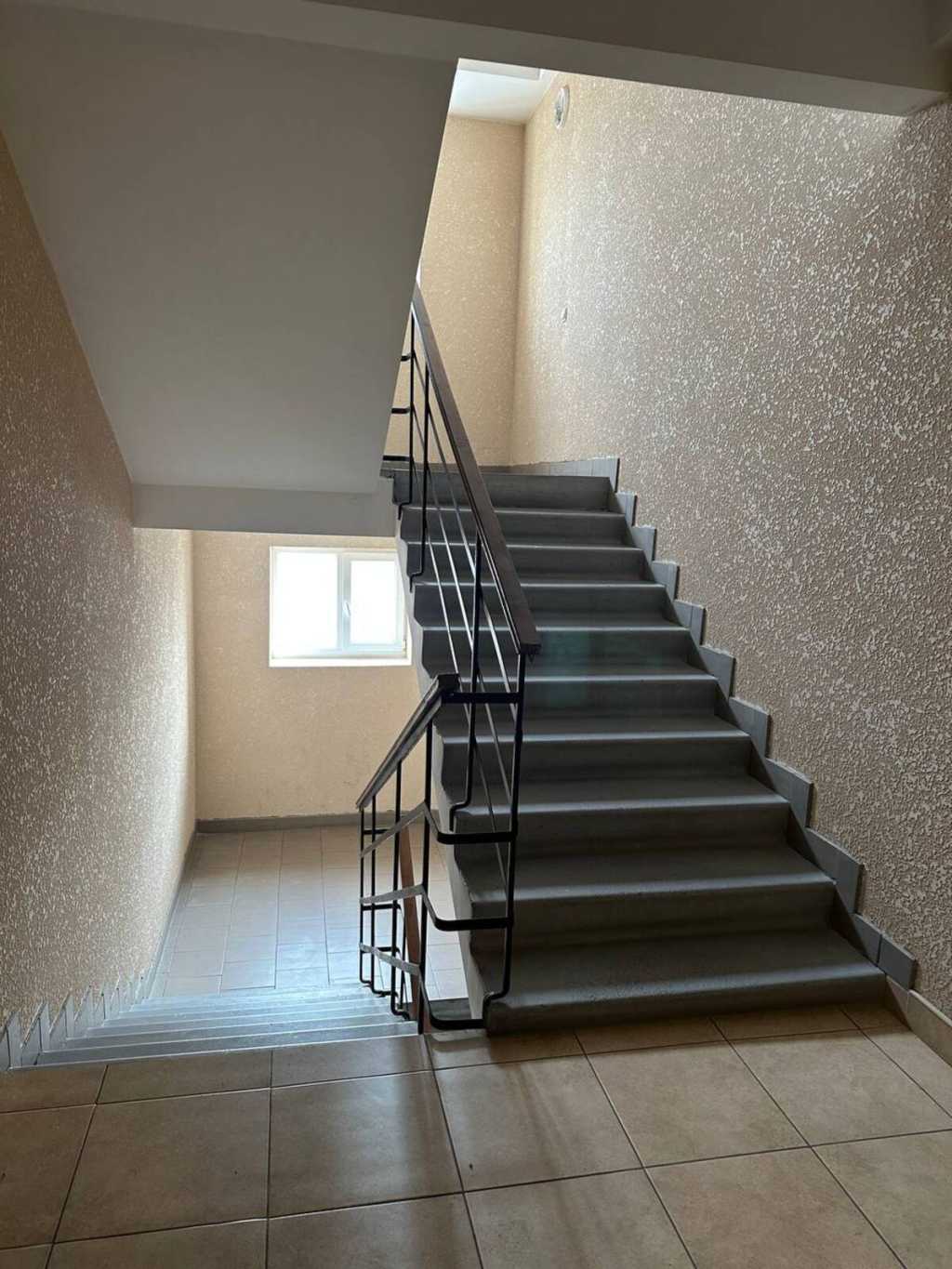 Продаж 3-кімнатної квартири 89.6 м², Вокзальна вул.