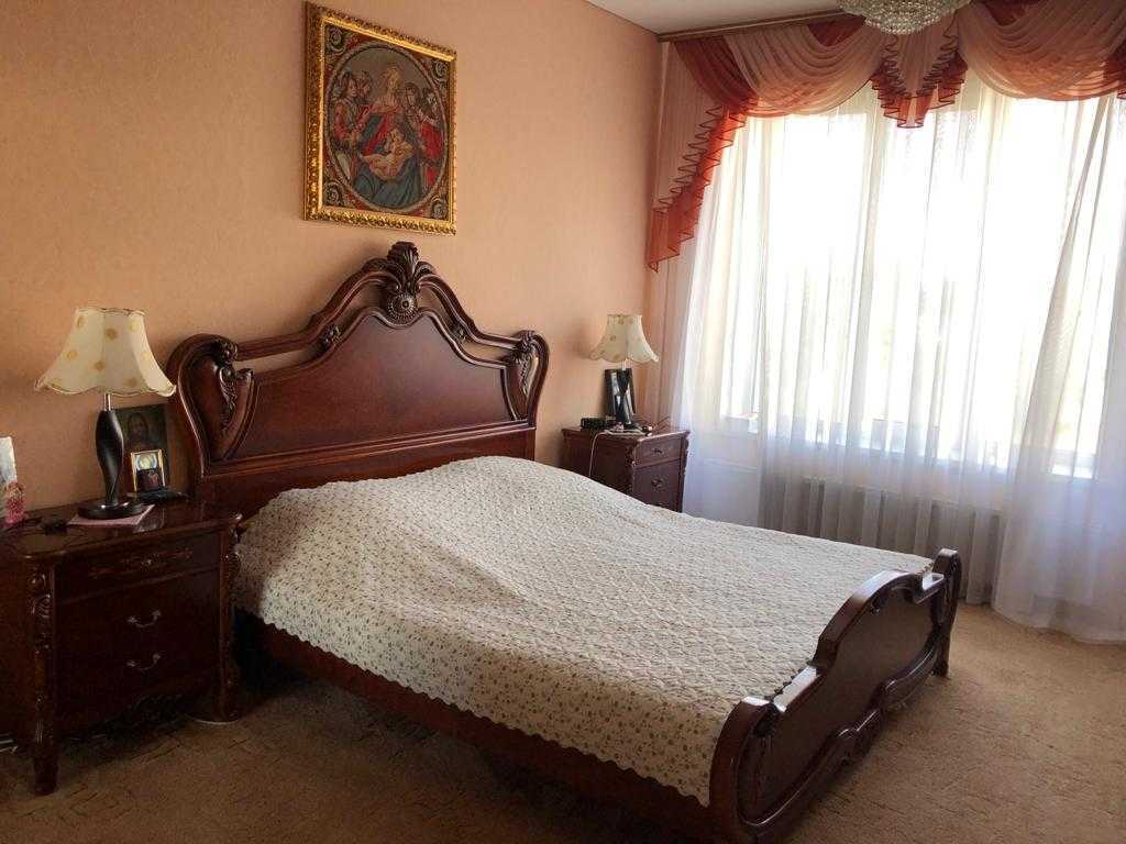 Продажа дома 320 м², Академика Вавилова ул.