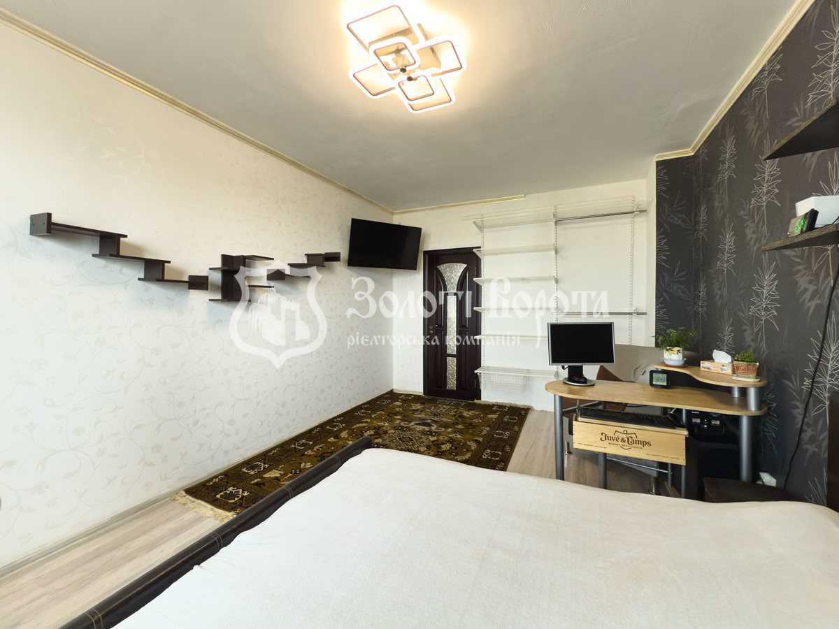 Продажа 3-комнатной квартиры 120 м², Харьковское шоссе, 19А