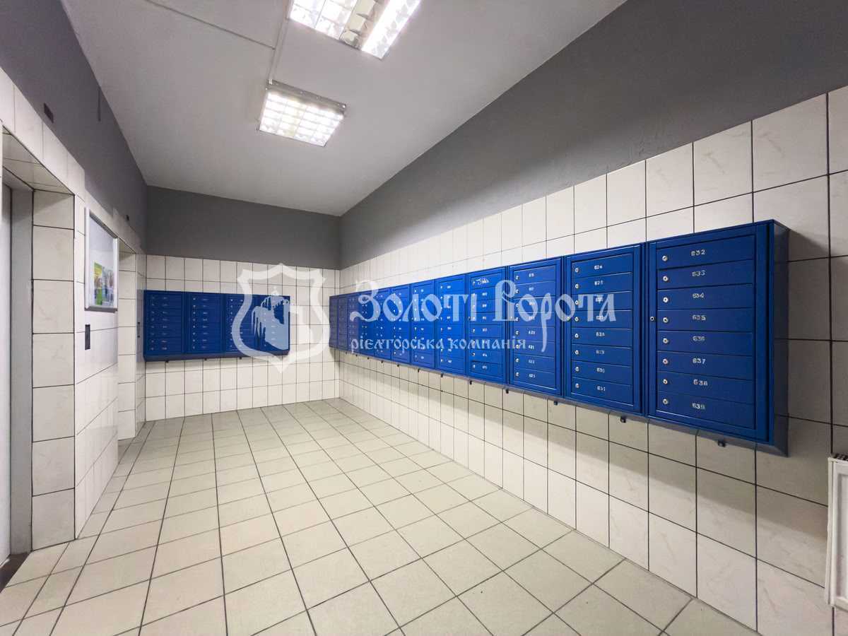Продажа 3-комнатной квартиры 120 м², Харьковское шоссе, 19А
