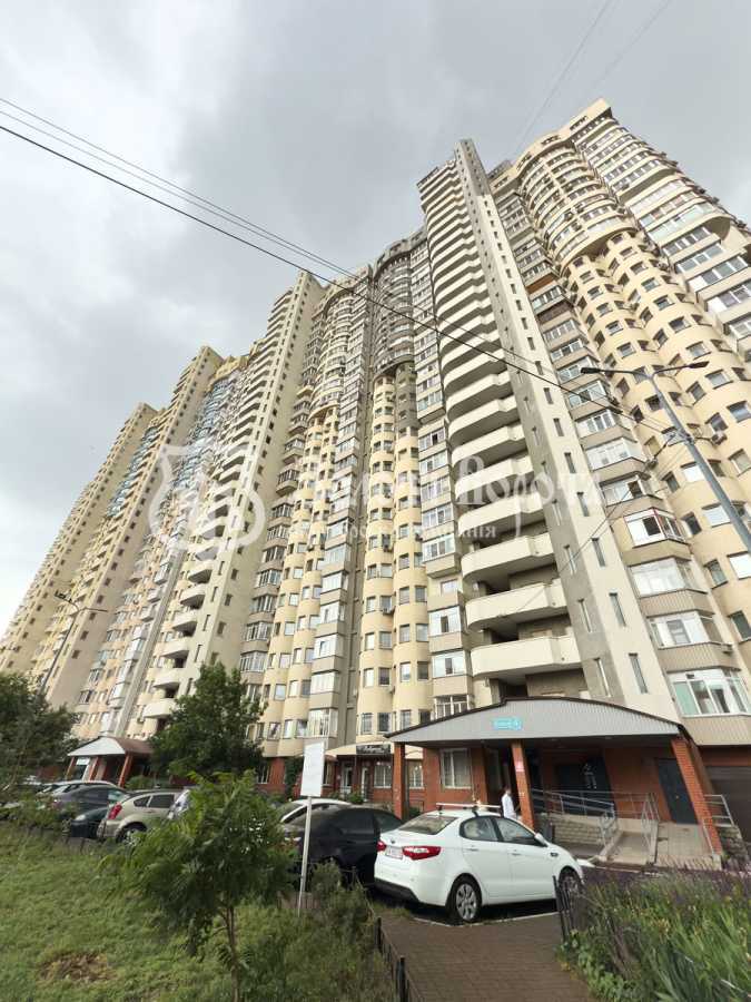 Продажа 3-комнатной квартиры 120 м², Харьковское шоссе, 19А