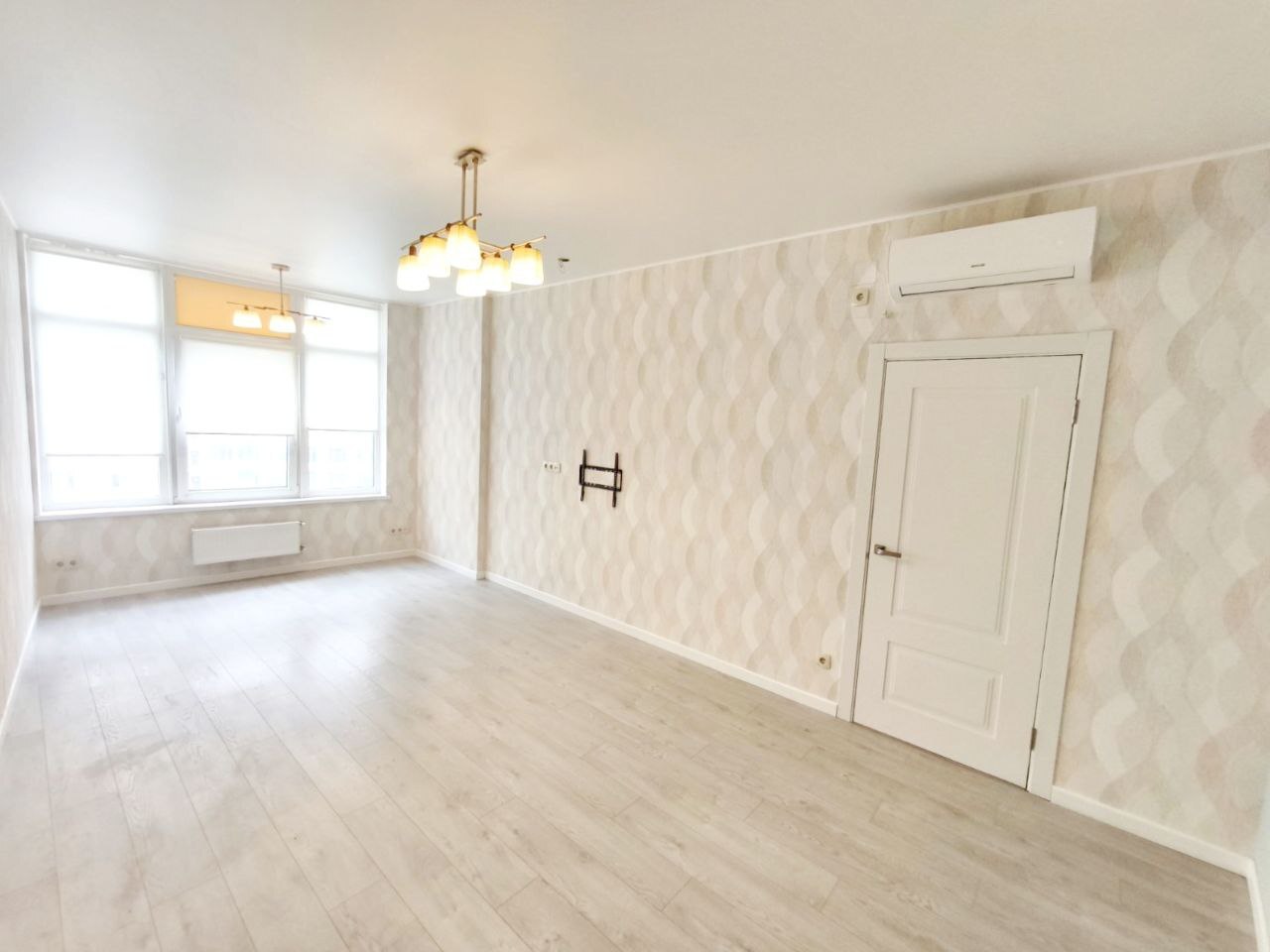 Продажа 2-комнатной квартиры 60 м², Каманина ул., 16А/3