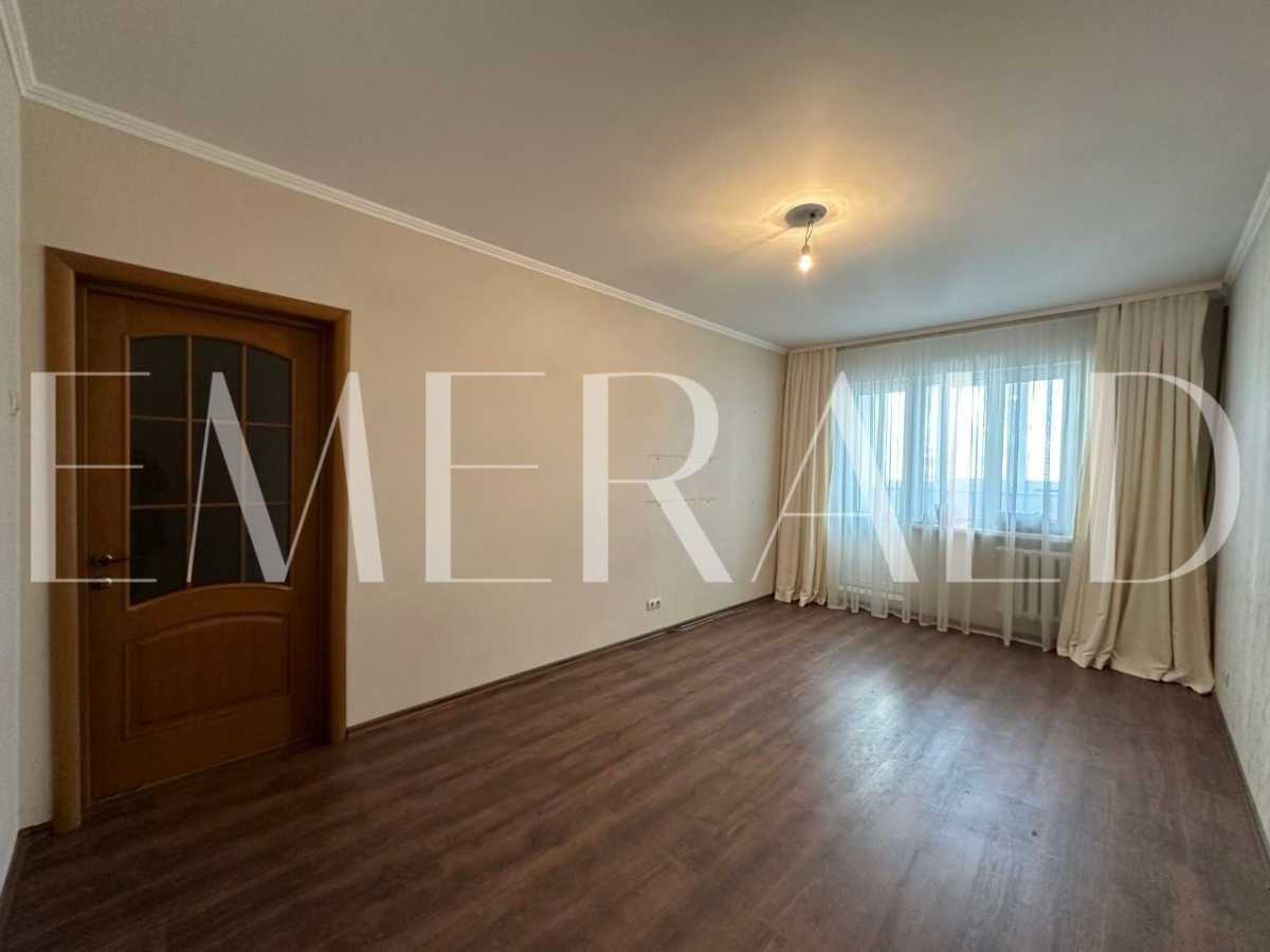 Продаж 3-кімнатної квартири 75.7 м², Володимира Маяковського просп., 23