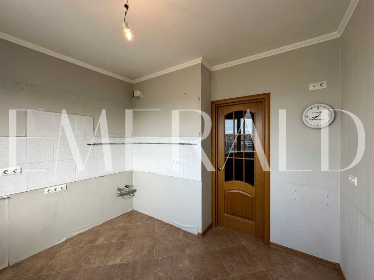 Продаж 3-кімнатної квартири 75.7 м², Володимира Маяковського просп., 23