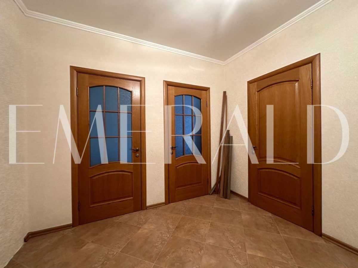Продаж 3-кімнатної квартири 75.7 м², Володимира Маяковського просп., 23