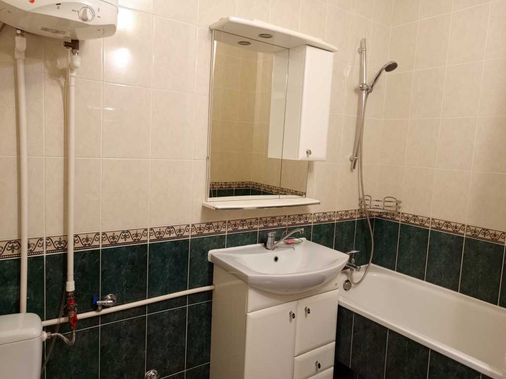 Продажа 3-комнатной квартиры 61.5 м², 278