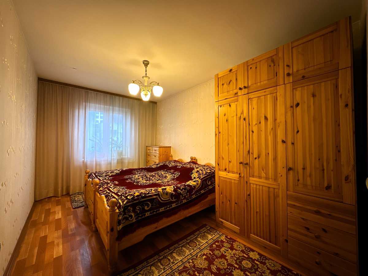 Продаж 3-кімнатної квартири 64 м², Василя Стуса вул., 28