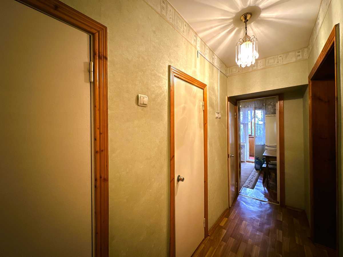 Продаж 3-кімнатної квартири 64 м², Василя Стуса вул., 28