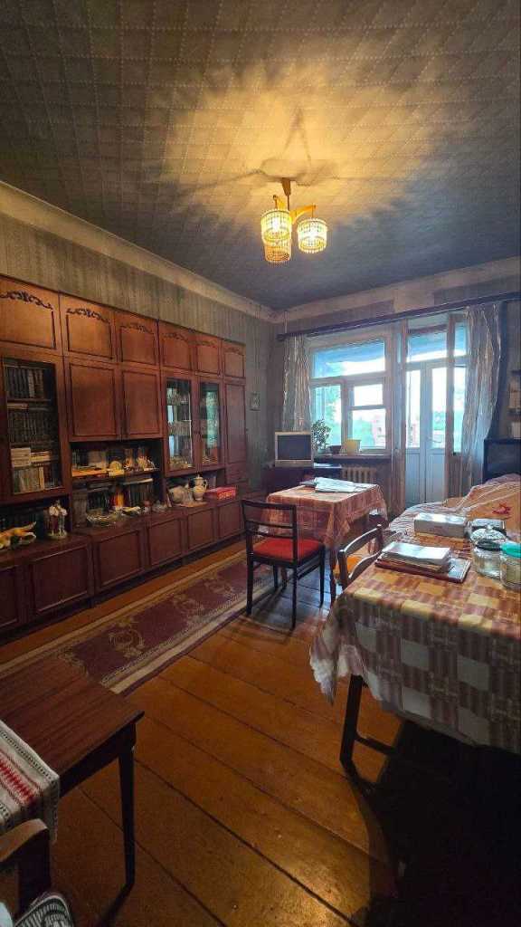 Продаж 3-кімнатної квартири 68.7 м²