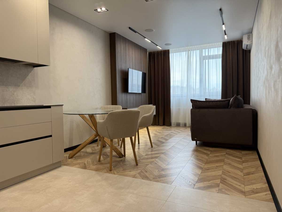 Аренда 2-комнатной квартиры 53 м², Победы просп., 11