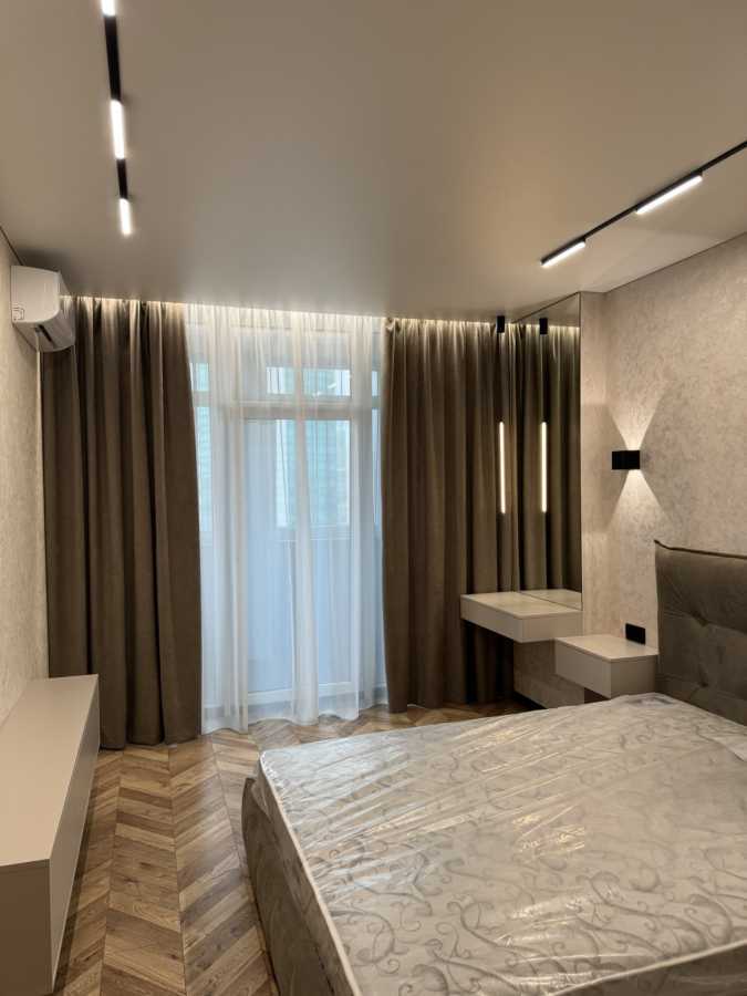 Аренда 2-комнатной квартиры 53 м², Победы просп., 11