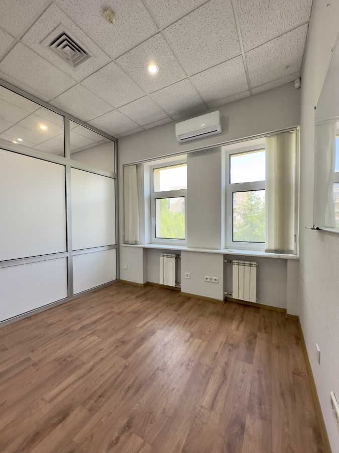 Аренда офиса 385 м², Олеся Гончара ул., 41