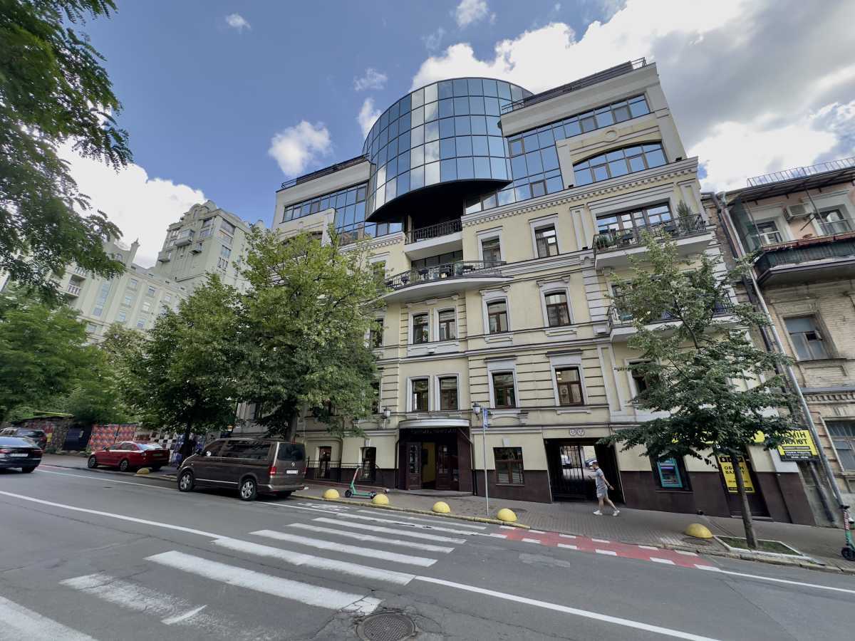 Аренда офиса 385 м², Олеся Гончара ул., 41