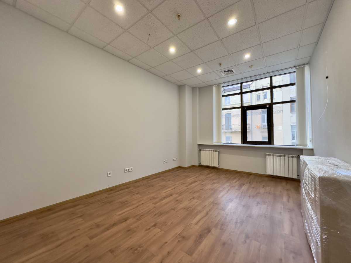 Аренда офиса 385 м², Олеся Гончара ул., 41