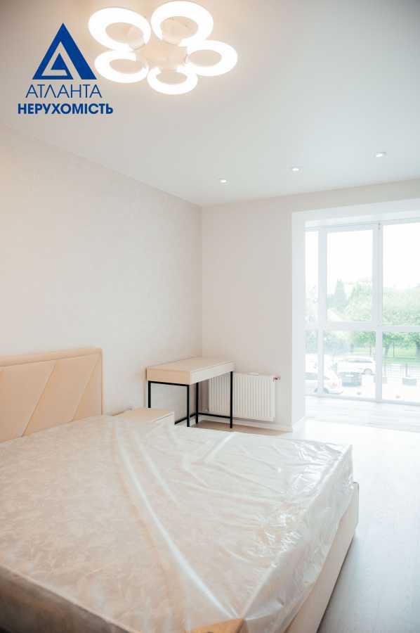 Продажа 2-комнатной квартиры 82 м², Новочерчицкая ул., 5