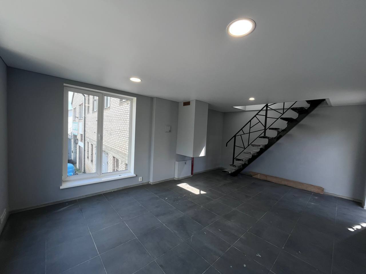 Оренда офісу 170 м², Карбишева вул., вул.6а
