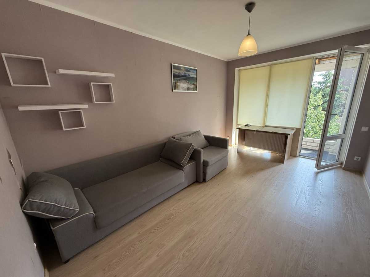 Продажа 1-комнатной квартиры 44.3 м², Строительная ул., 21
