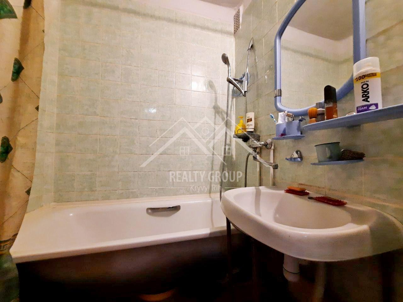 Продажа 3-комнатной квартиры 58 м², Электрозаводская ул., 12