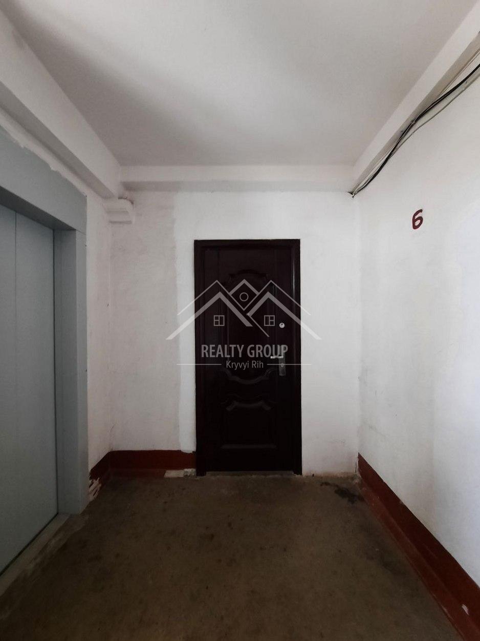 Продажа 3-комнатной квартиры 58 м², Электрозаводская ул., 12