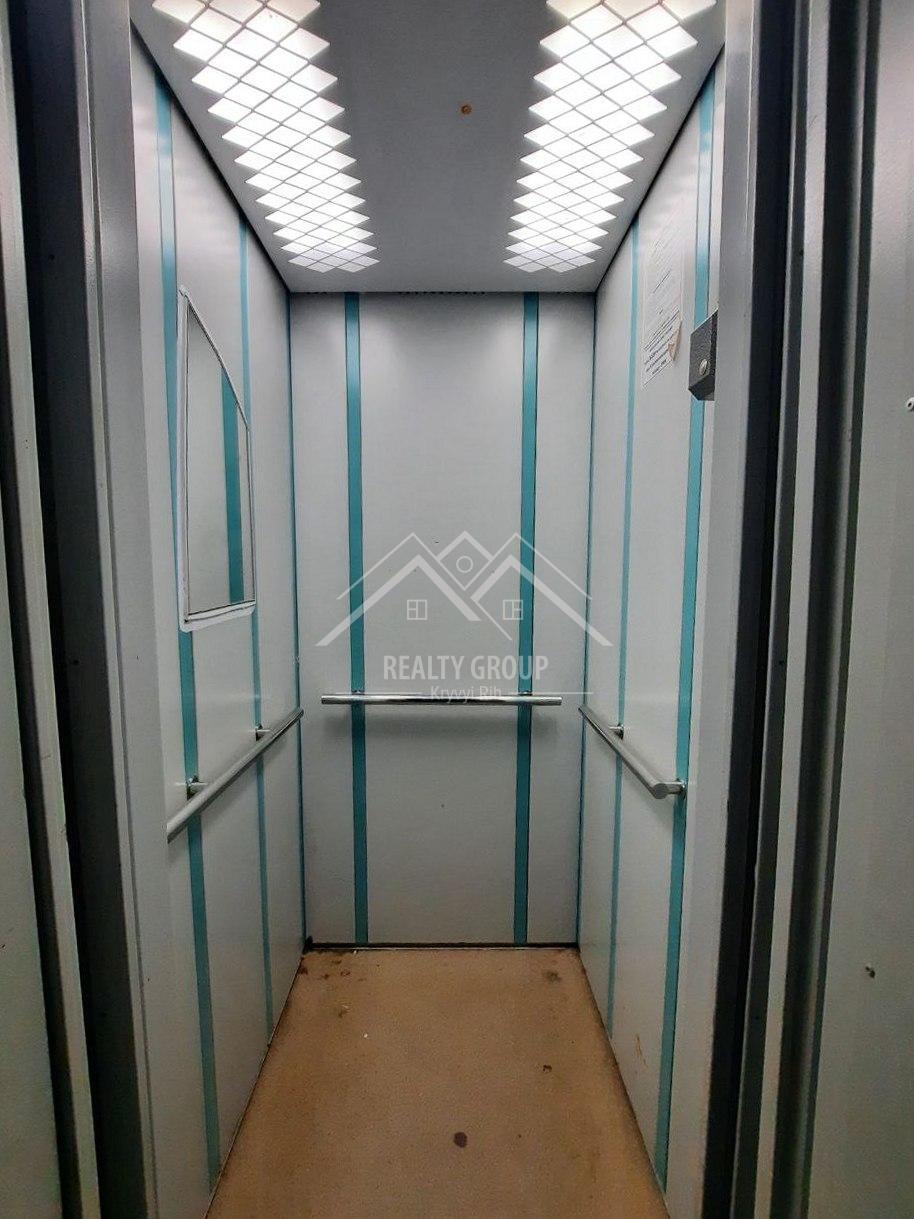 Продажа 3-комнатной квартиры 58 м², Электрозаводская ул., 12