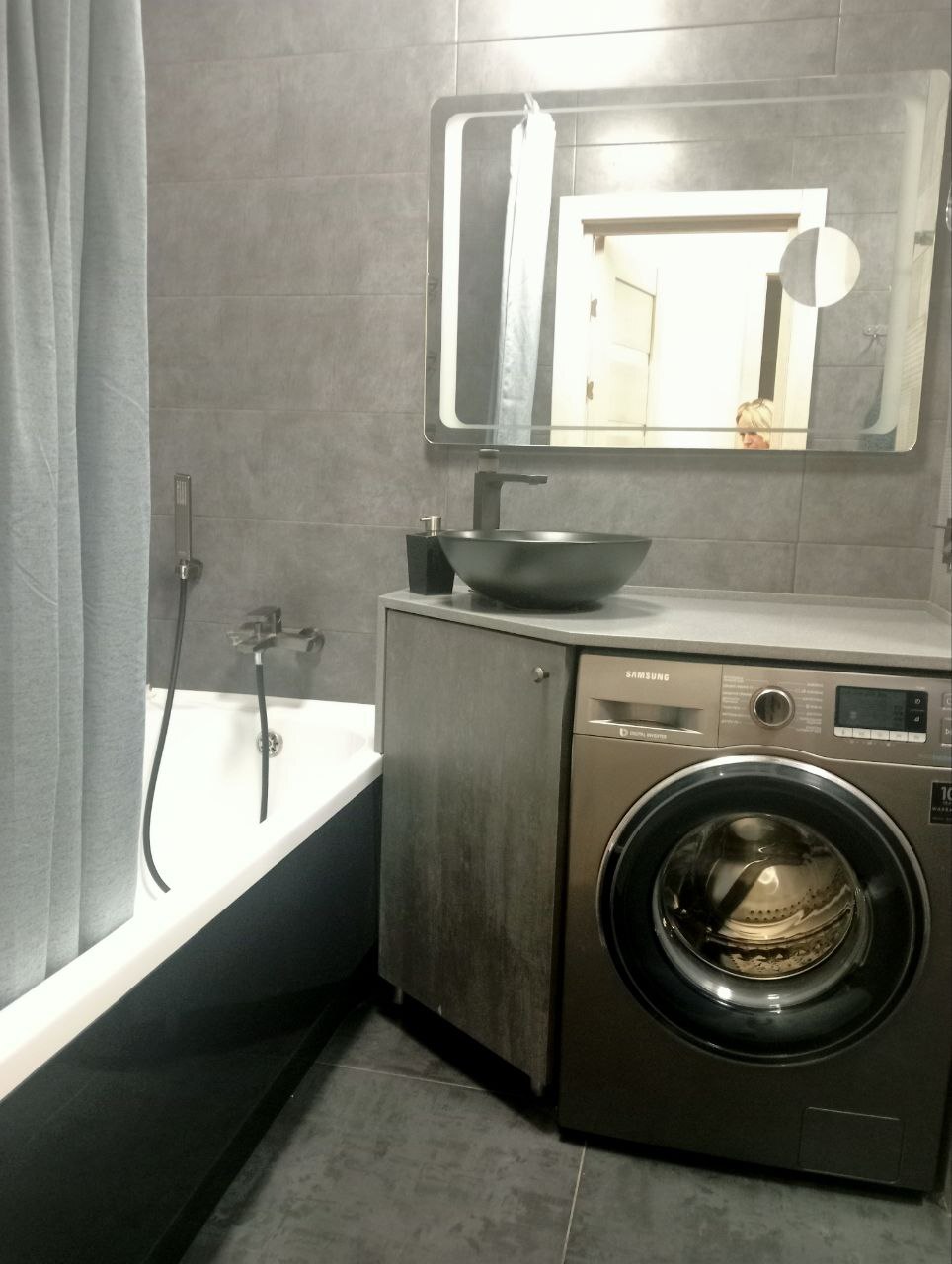 Продажа 3-комнатной квартиры 66 м², Новогодняя ул., 49