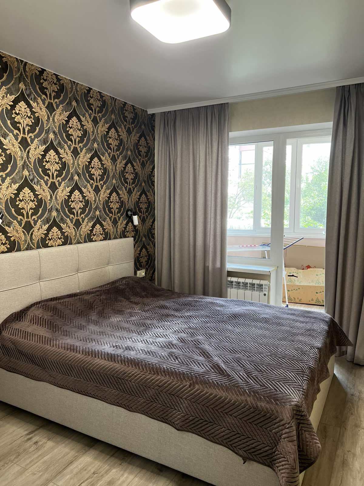 Продажа 3-комнатной квартиры 66 м², Новогодняя ул., 49