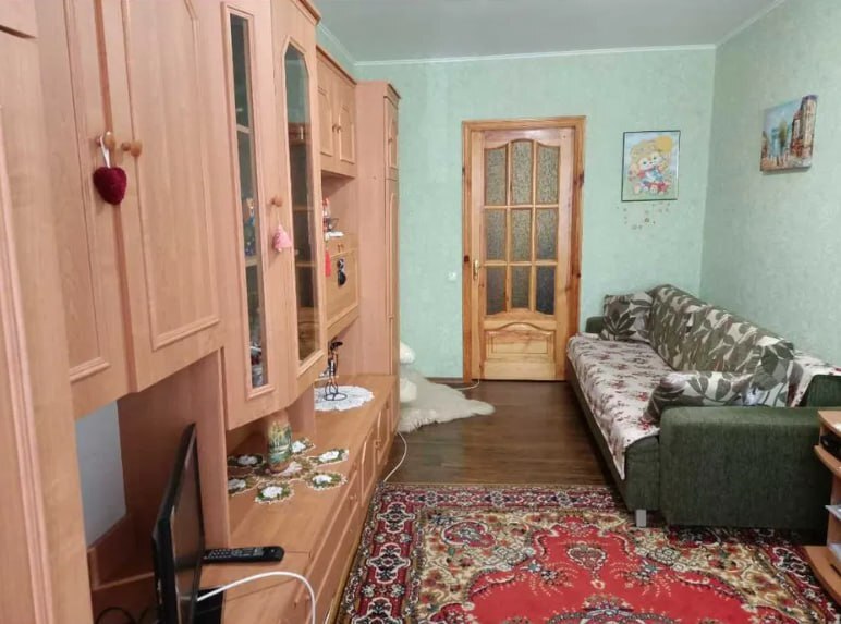 Продаж 2-кімнатної квартири 57.6 м², Героїв Крут вул.