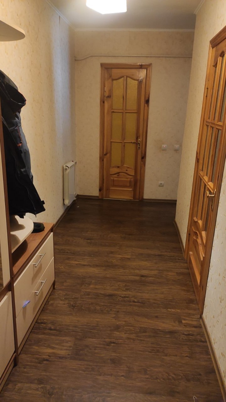Продаж 2-кімнатної квартири 57.6 м², Героїв Крут вул.
