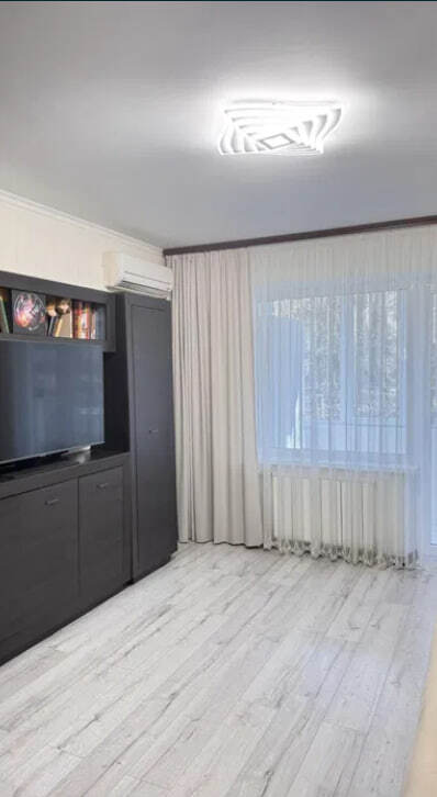 Продажа 2-комнатной квартиры 47 м², Интернационалистов ул.