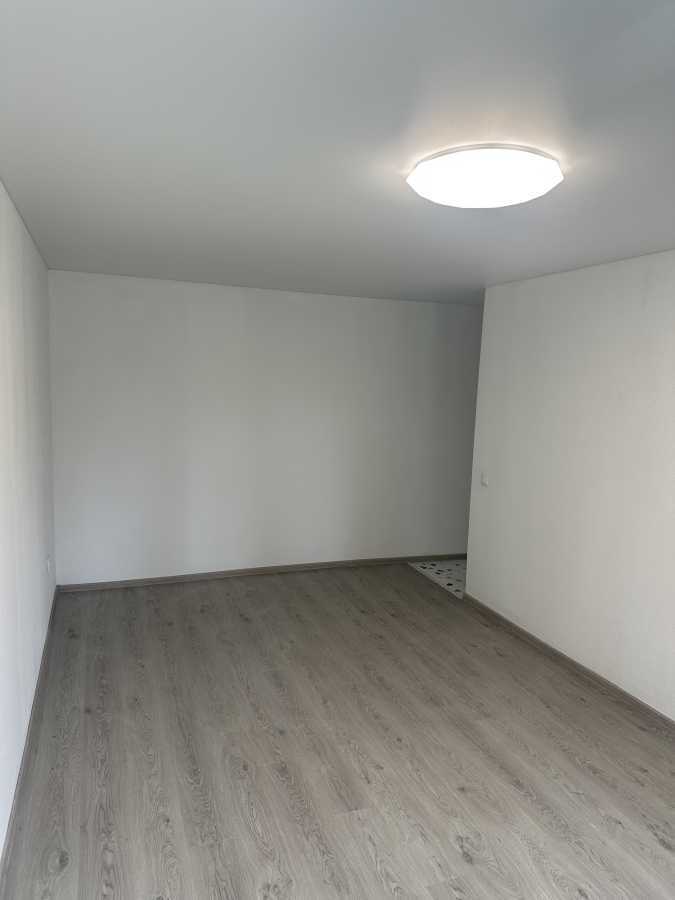 Продажа 3-комнатной квартиры 57.1 м², Академика Туполева ул., 17
