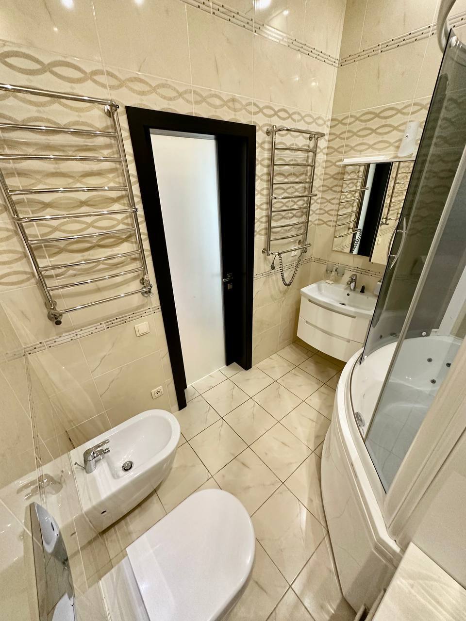 Оренда 3-кімнатної квартири 120 м², Болгарська вул.