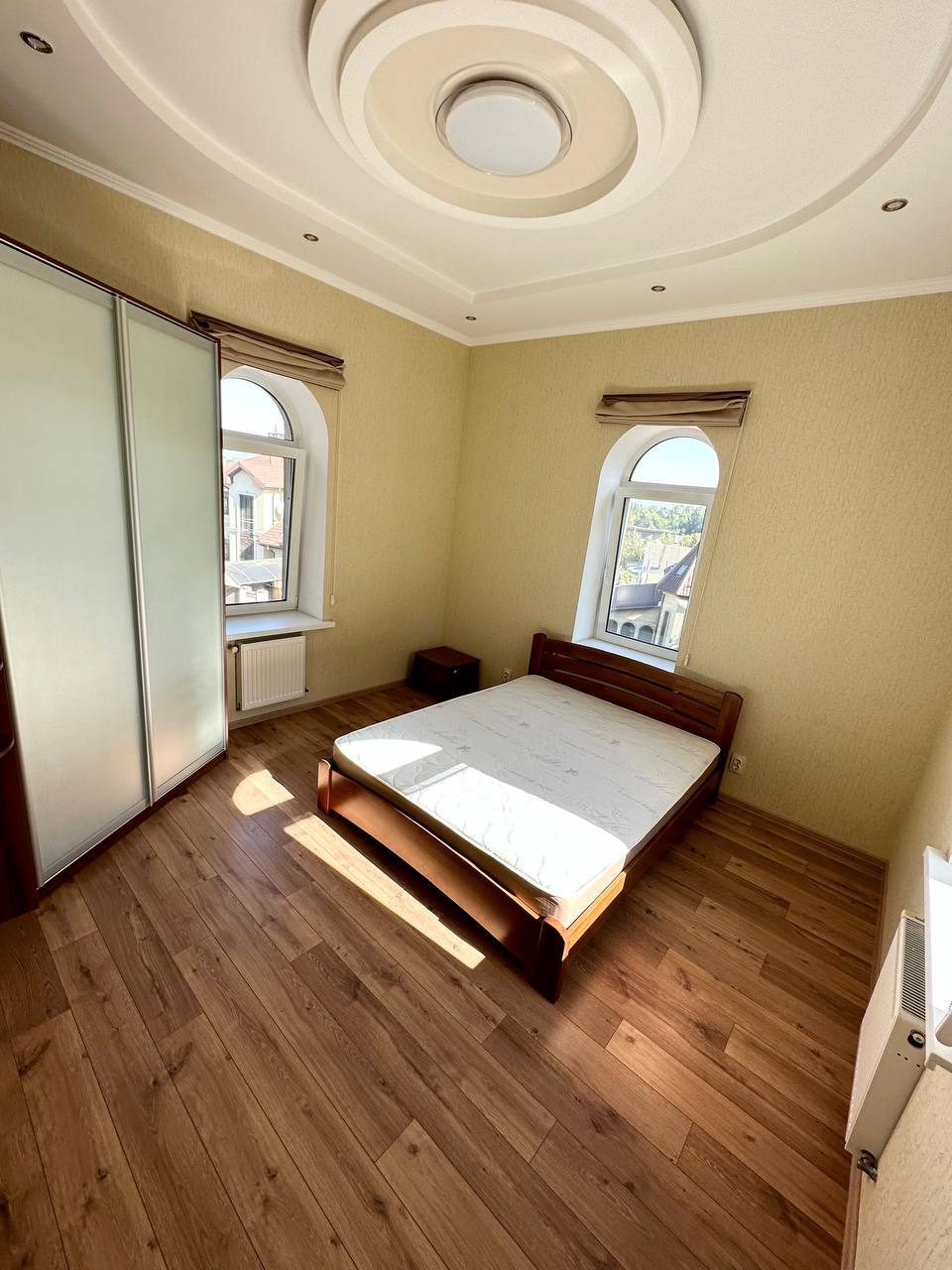 Оренда 3-кімнатної квартири 120 м², Болгарська вул.