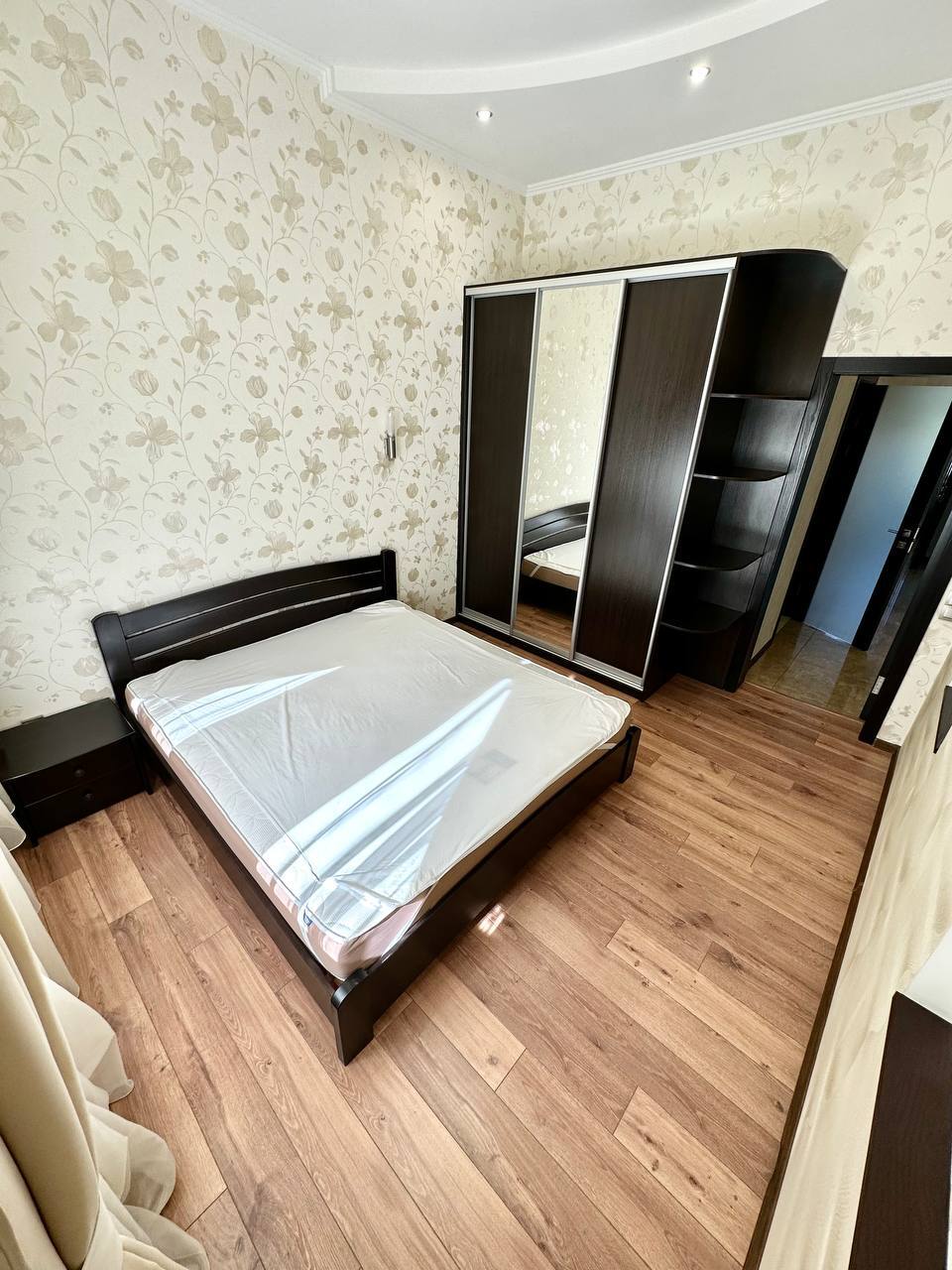 Оренда 3-кімнатної квартири 120 м², Болгарська вул.