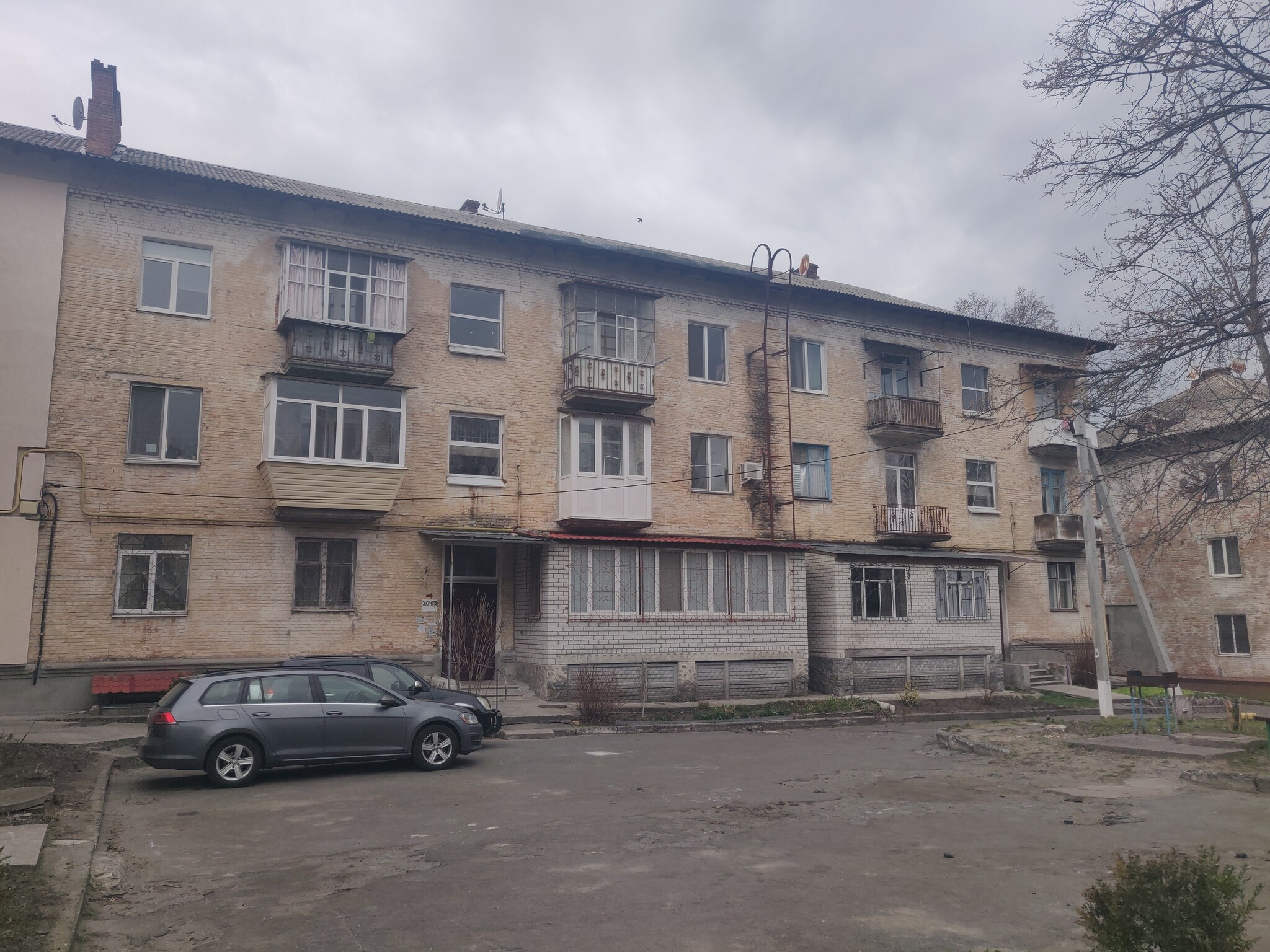 Продаж 3-кімнатної квартири 86 м²