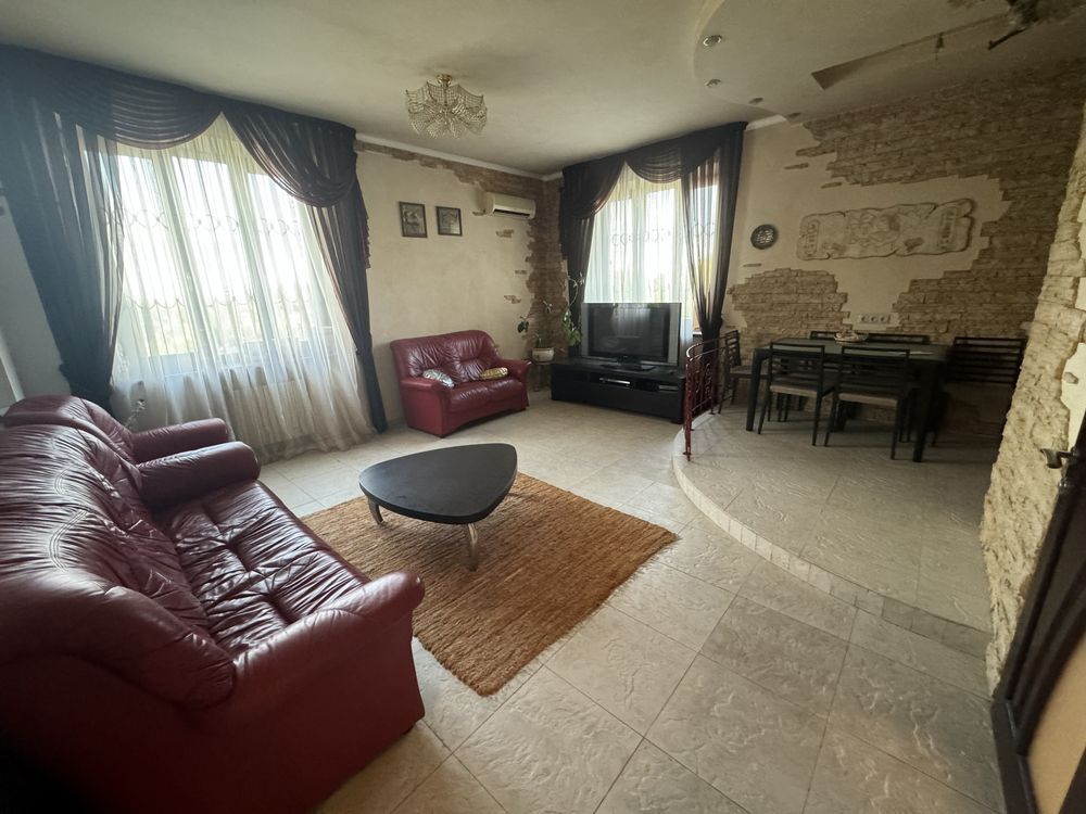 Аренда 3-комнатной квартиры 75 м², Титова ул.