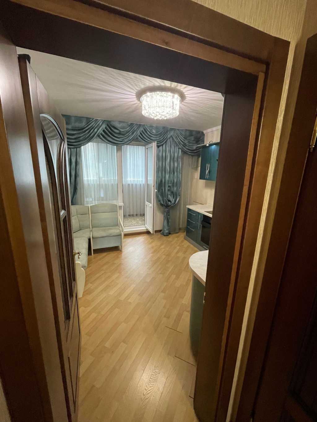 Продаж 3-кімнатної квартири 98 м², Миколи Закревського вул.