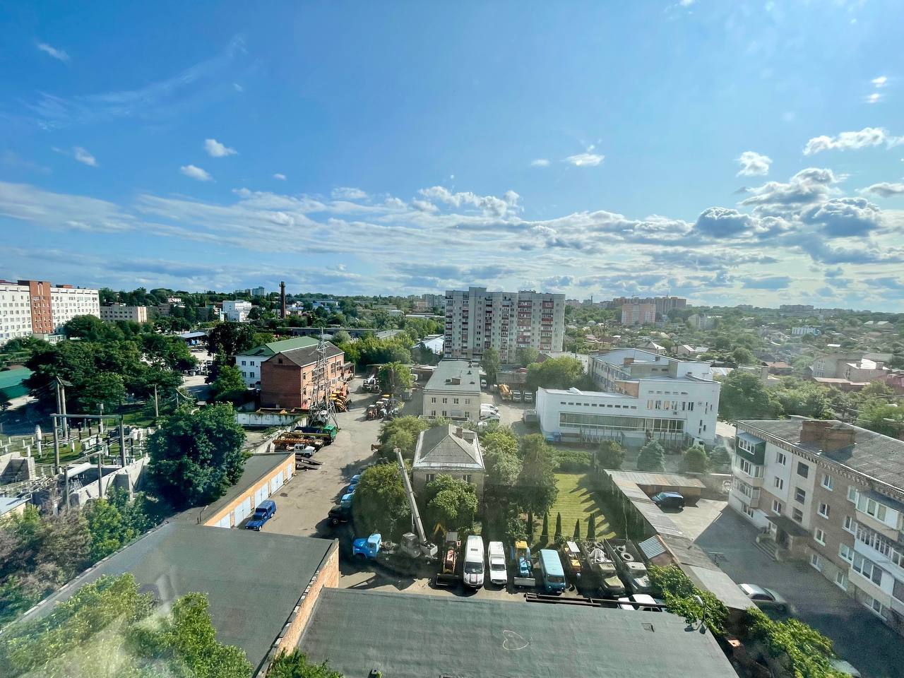 Продаж 2-кімнатної квартири 51.5 м², Іподромний пров., 18
