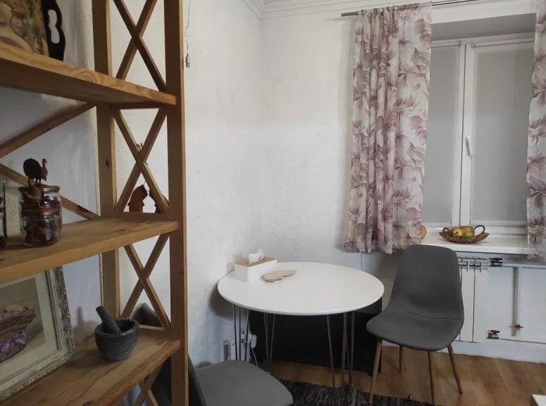 Продаж 2-кімнатної квартири 48 м², Харківська вул.