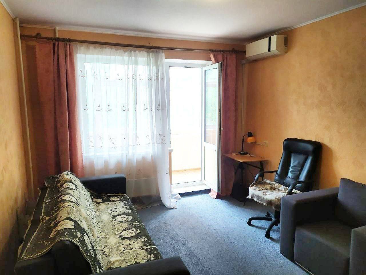 Продаж 2-кімнатної квартири 52.4 м², Лермонтова вул.