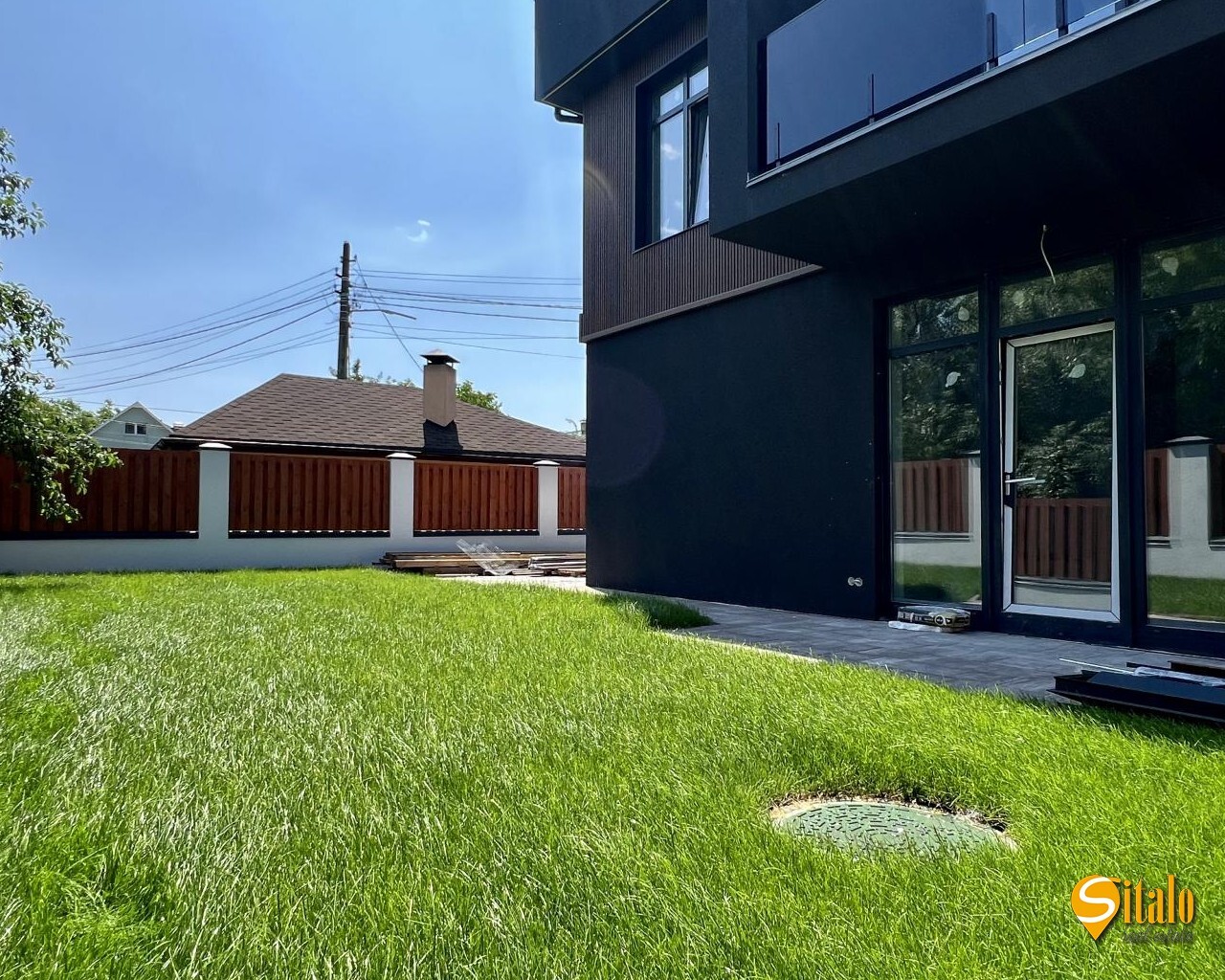 Продажа дома 135 м², 1-я Озерная ул.