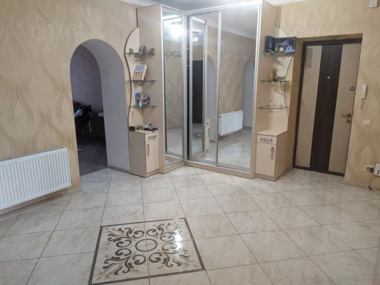Продажа 2-комнатной квартиры 81 м², Прокофьева ул.
