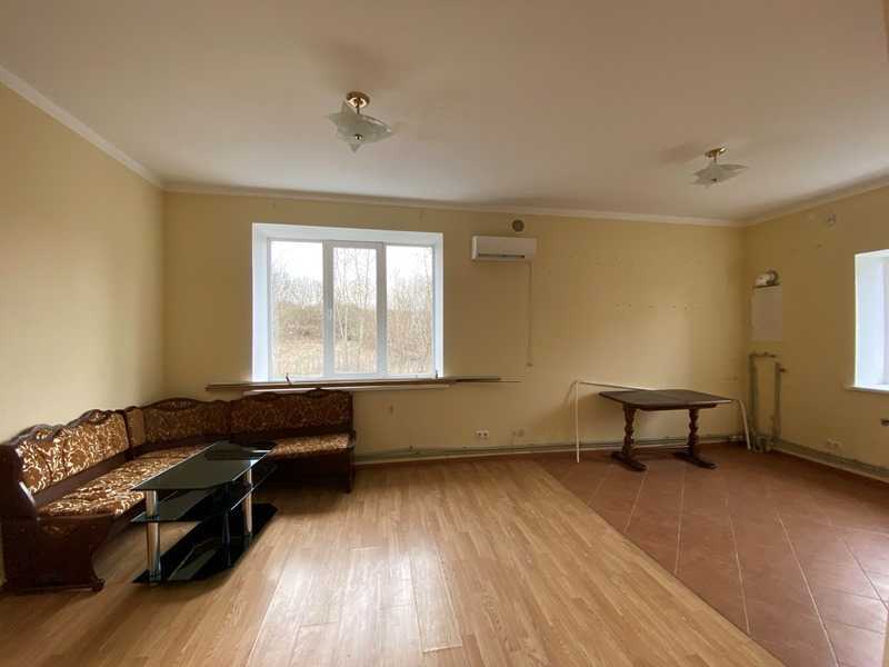 Продаж 2-кімнатної квартири 57.6 м², Слободская, 108а