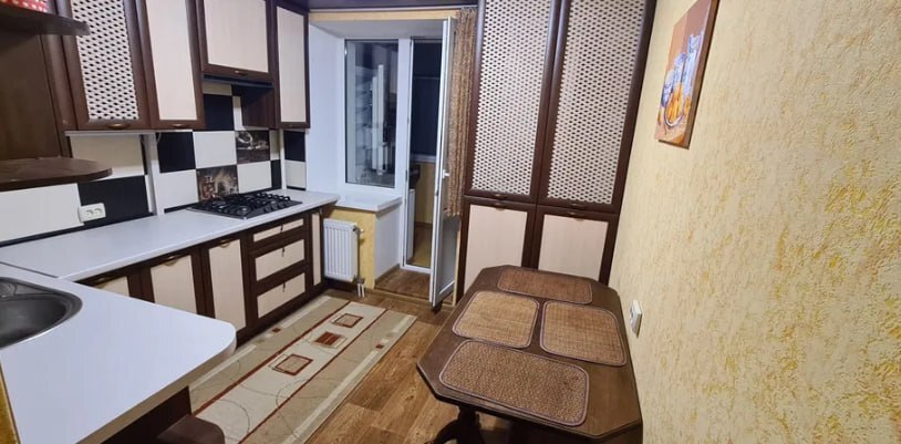 Продаж 2-кімнатної квартири 60.8 м², Івана Виговського вул.