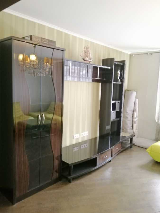 Продажа 2-комнатной квартиры 50.2 м², Верховинная ул., 82