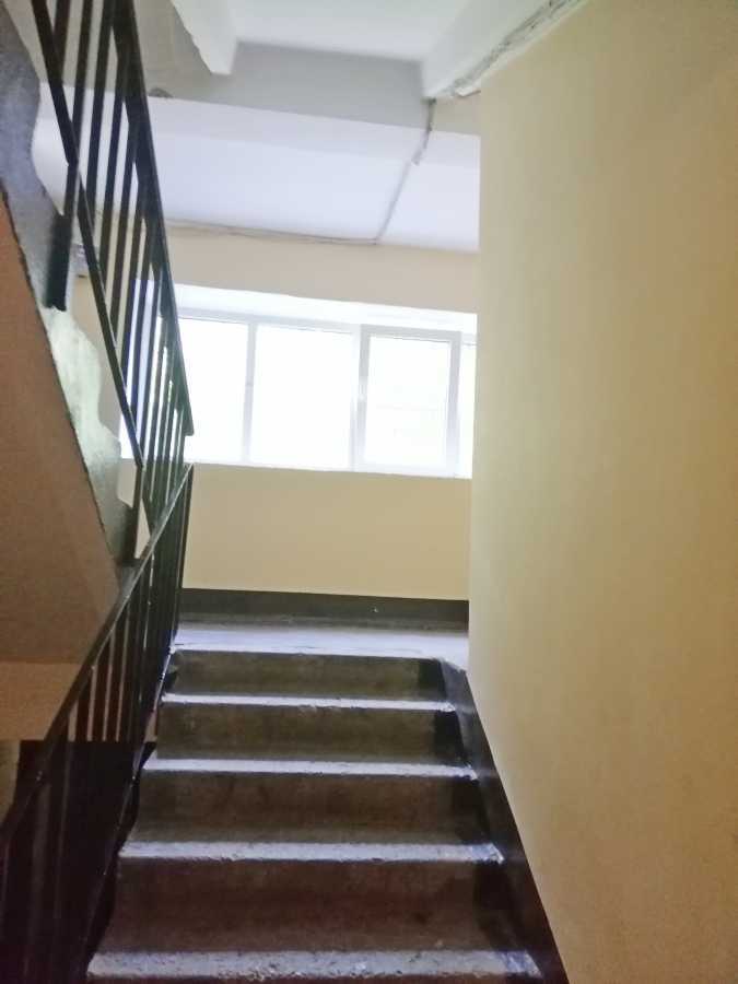 Продажа 2-комнатной квартиры 50.2 м², Верховинная ул., 82
