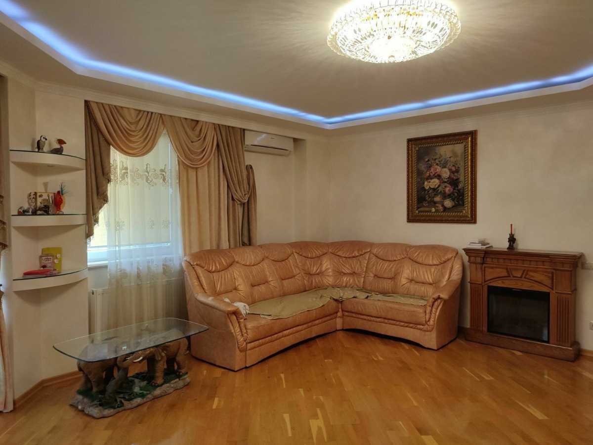 Продажа 3-комнатной квартиры 115 м², Героев Сталинграда просп., 53Б