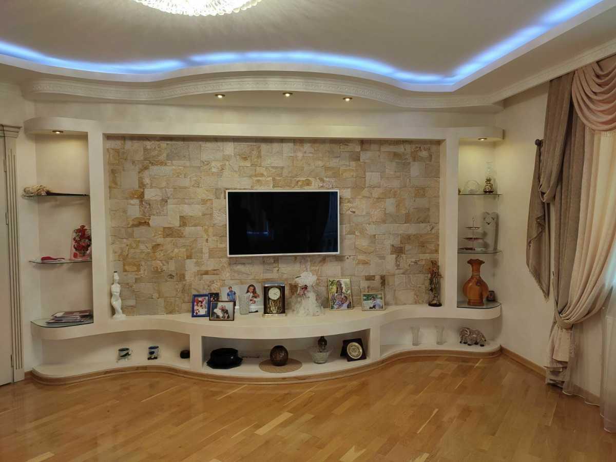 Продажа 3-комнатной квартиры 115 м², Героев Сталинграда просп., 53Б