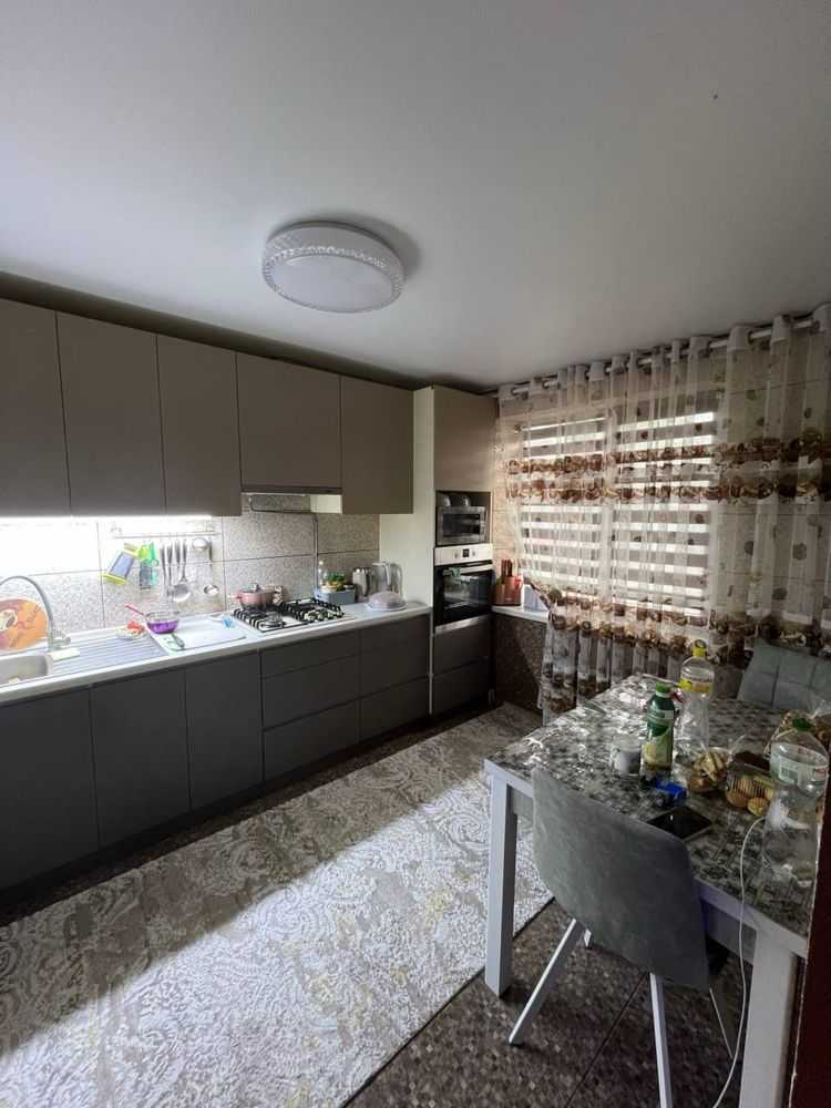 Продажа 3-комнатной квартиры 62 м², Вишнева, 9