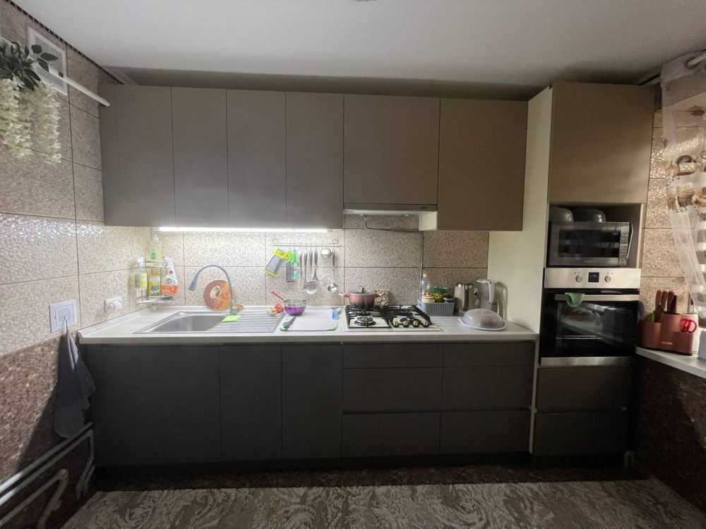 Продажа 3-комнатной квартиры 62 м², Вишнева, 9