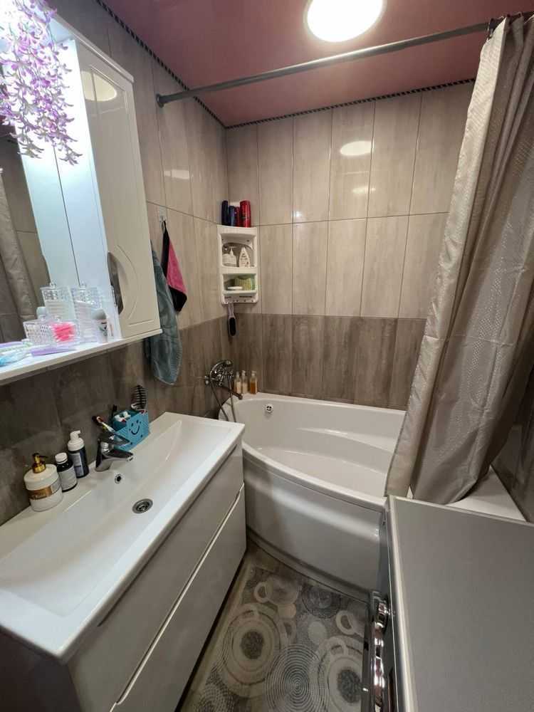 Продажа 3-комнатной квартиры 62 м², Вишнева, 9